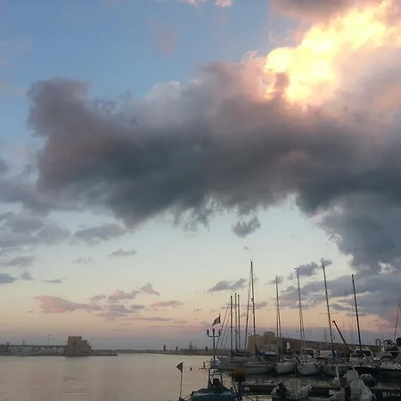 Nocleg ze śniadaniem Arco' Cattedrale Trani