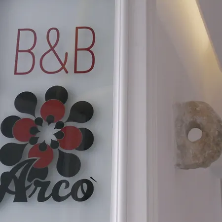 فندق مبيت وإفطار Arco' Cattedrale تراني